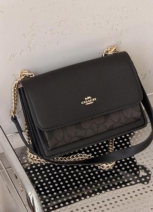 Сумка coach mini klare crossbody in signature canvas черно-коричневый есть
