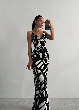 Сукня максі чорно-біла на бретелях prettylittlething plt