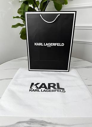 Пакет + распашонка + документы маленький karl lagerfeld есть