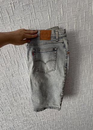 Спідниця джинс levis блакитна літня 32 олівець