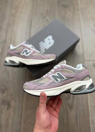 Стильні жіночі кросівки new balance 2010 ice wine/castlerock
