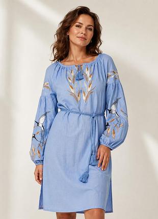 Жіноча вишита сукня з ластівками,l