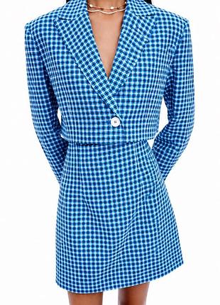 Костюм zara у синю клітинку xs - укорочений піджак + спідниця, стильний комплект.
