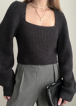 Укорочений вʼязаний светр zara