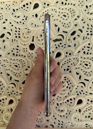Продам iphone 11 pro max 2