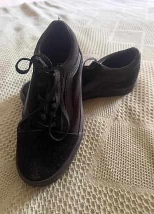 Кеди convers