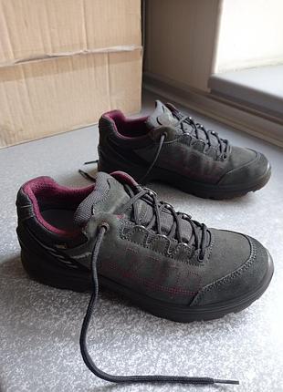 Трекінгові шкіряні кросівки lowa tiago goretex