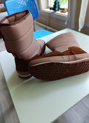 Женские зимние сапожки