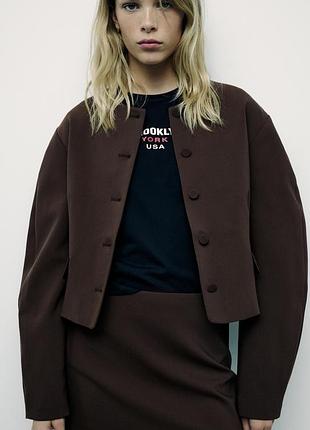 Піджак вкорочений zara коричневий xs