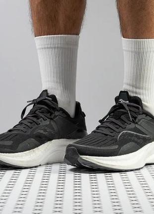 [44 / 28] мужские беговые кроссовки saucony tempus
