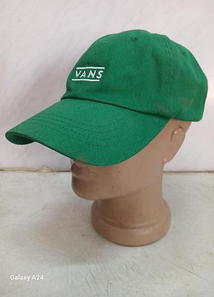Кепка бейсболка ' vans