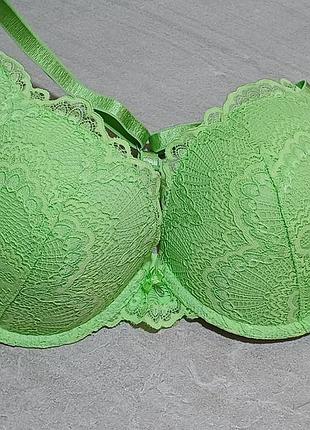 Бюстгальтер мереживний з push-up primark