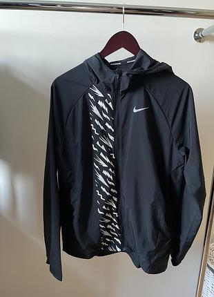 Вітровка nike running m