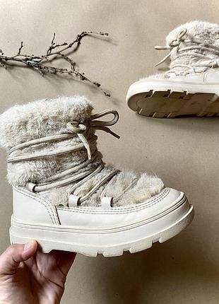 Чоботи дутики луноходи зимові дитячі для дівчинки zara 29 розмір устілка 19 см бежеві