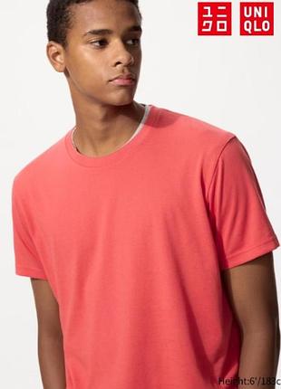 Футболка dry color uniqlo