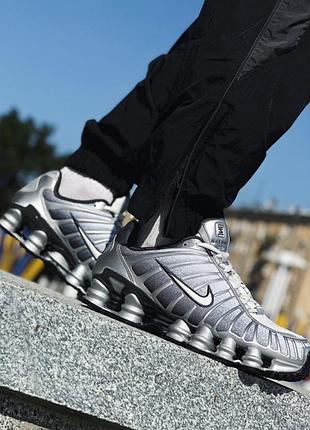 Кроссовки мужские nike shox tl повседневные тренировочные текстильные на баллонах серые серебристые 42,5 43 размер
