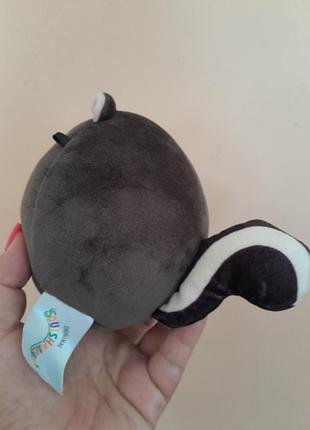 Игрушка сквиш скунс 2