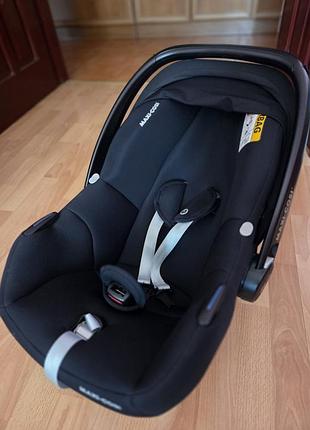 Автокрісло maxi-cosi cabriofix i-size