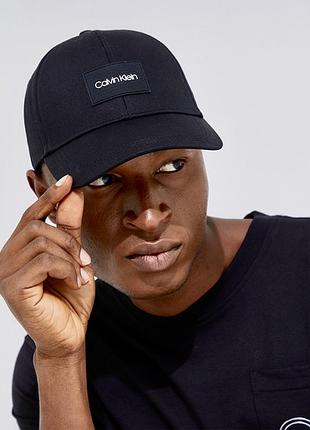 Стильна чорна кепка calvin klein оригінал / бейсболка унісекс