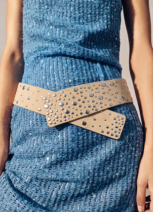 Широкий шкіряний ремінь з заклепками від zara