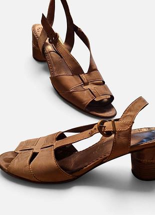 Шкіряні босоніжки gabor comfort (португалія) 42-43