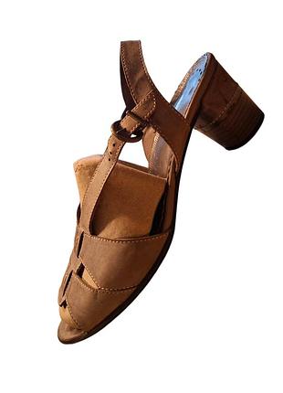 Шкіряні босоніжки gabor comfort (португалія) 42-43