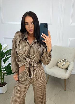 Костюм ерме коричневий hermes легка тканина по типу шовку