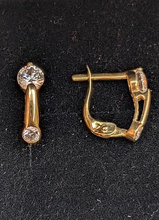 Золотые серьги 750 пробы с фианитами (израиль), 1,96 г — изысканное золото 18k