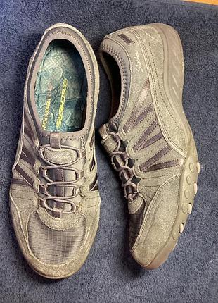 Skechers memory foam оригінал | 37 eur | устілка 23,5 см  оригінальні жіночі кросівки skechers у темно-сірому кольорі.