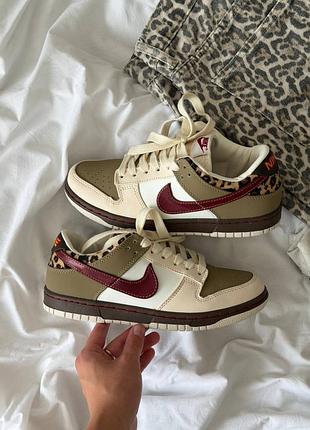 Sb dunk low white cheetah