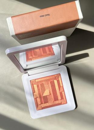 Haus labs bio-radiant gel-powder  highlighter хайлайтер