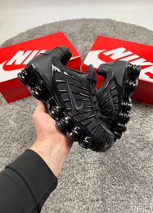 Кросівки nike shox (чорні / білі)