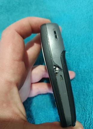 Телефон nokia 2128i 3