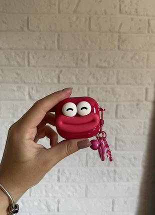 Красивий 3d чохол на airpods 4
