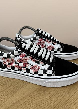 Оригінальні кеди vans