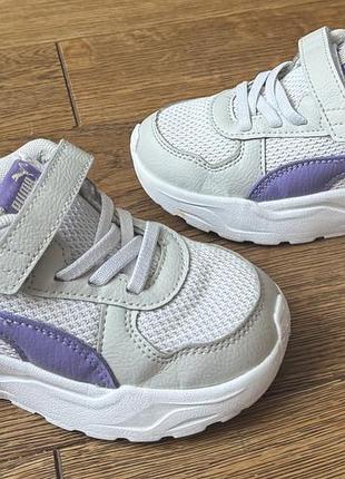 Puma кросівки для дівчинки р.26 (17 см) 2025 р.