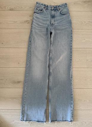 Джинси zara xs 34р. світло блакитні