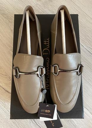 Оригінальні жіночі лофери,36 розмір massimo dutti