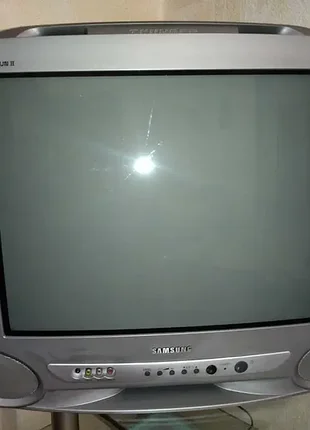 Телевізор samsung  thunder сs-21s4wr , stereo bass .