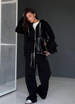 Чорний костюм в спортивному стилі max mara