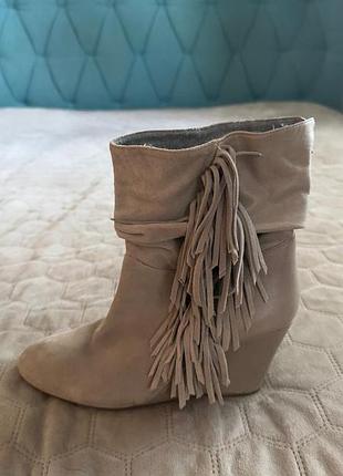 Замшеві ботільйони steve madden
