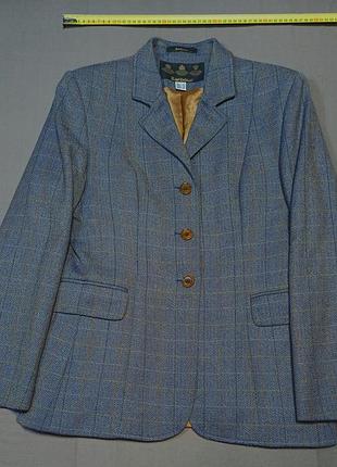 Плечи 45 см vintage barbour 
size 89214 100% wool на три пуговицы женский пиджак ladies tweed hacking jacket пуговицы брендированные