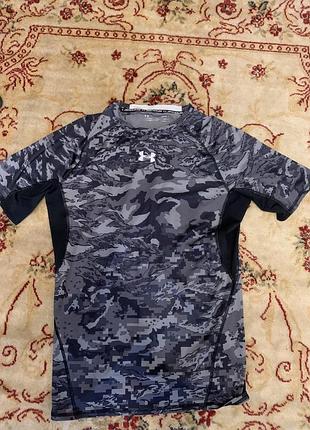 Рашгард/компресійна футболка under armour l