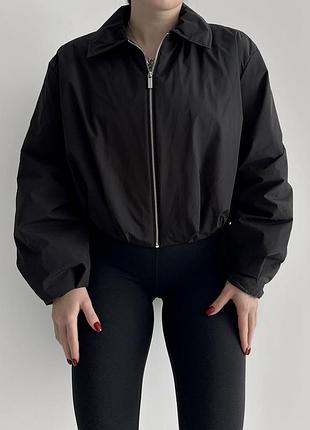 Коротка куртка бомбер від zara