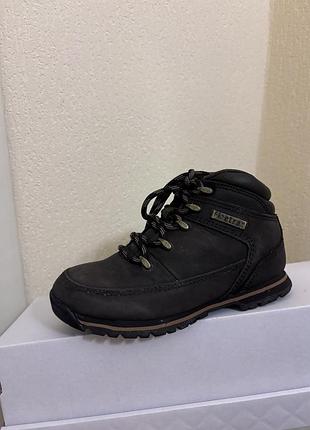 Firetrap шкіряні кросівки черевики 30,5