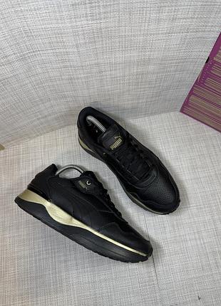 Оригінальні шкіряні кросівки puma