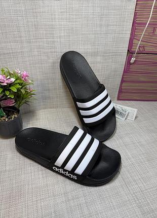 Оригинальные шлепанцы adidas