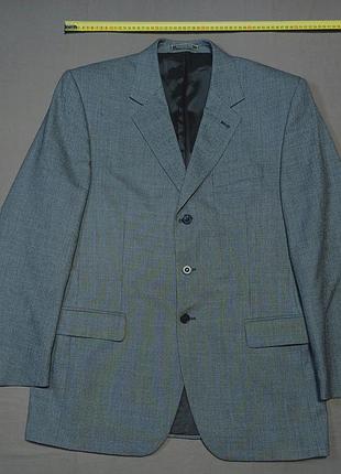 Плечі 50 см  dehavilland ( tailors and cutlers,  london w1)
size  42r  100% pure new wool 0020sa66w на три гудзики  піджак