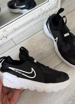 Дитячі кросівки в сіточку кросівки nike 33р чорні кросівки nike 33 кросівки для хлопчика кросівки на резинці