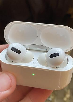 Airpods pro 1 покоління